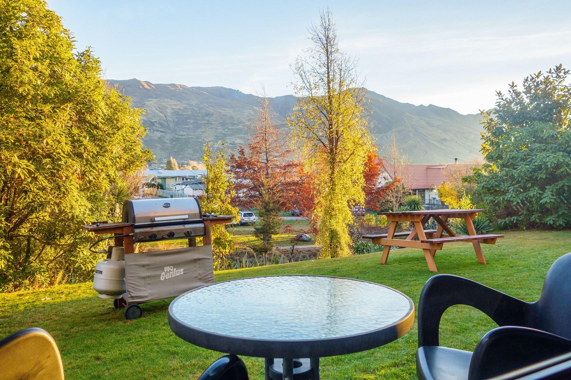 Asure Brookvale Motel Wanaka Buitenkant foto