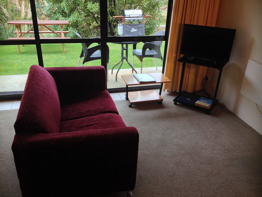 Asure Brookvale Motel Wanaka Buitenkant foto