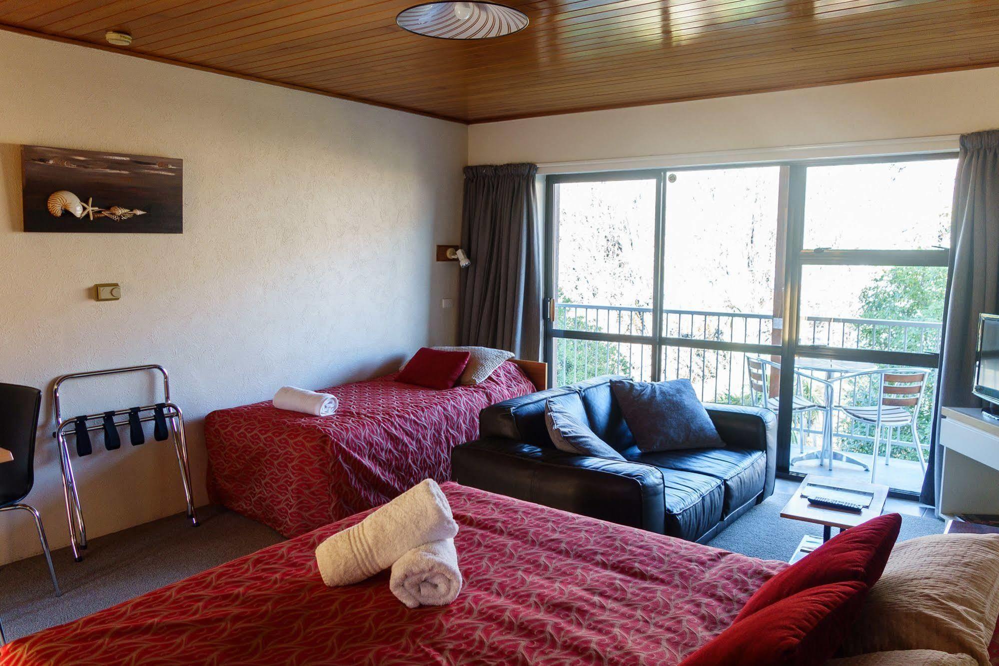 Asure Brookvale Motel Wanaka Buitenkant foto